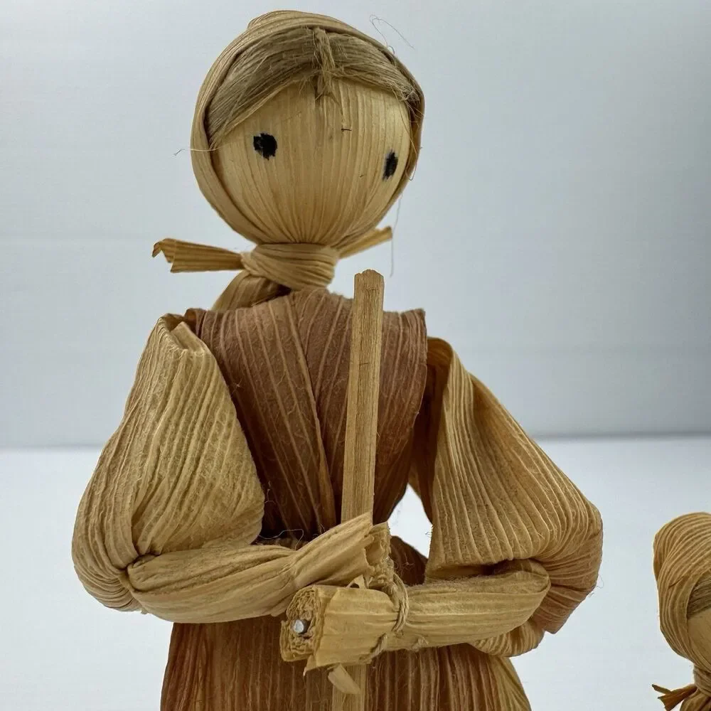 Vintage Corn Husk Dolls Set of 3 Handmade Folk Art Rustic Farmhouse Decor Fall